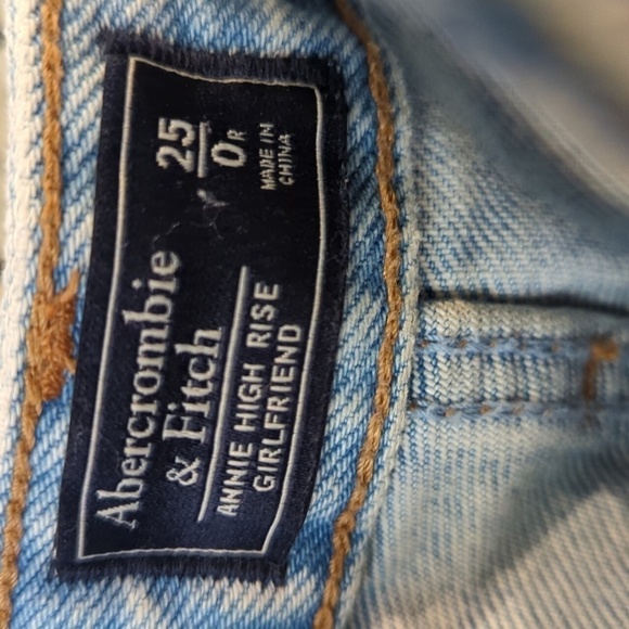 Abercrombie & Fitch Annie High Rise Girlfriend Jeans Size Zipper Size 25/0 Reg - Picture 3 of 16